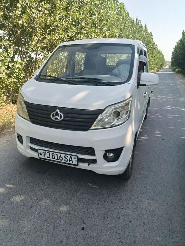 Changan dubl kabina