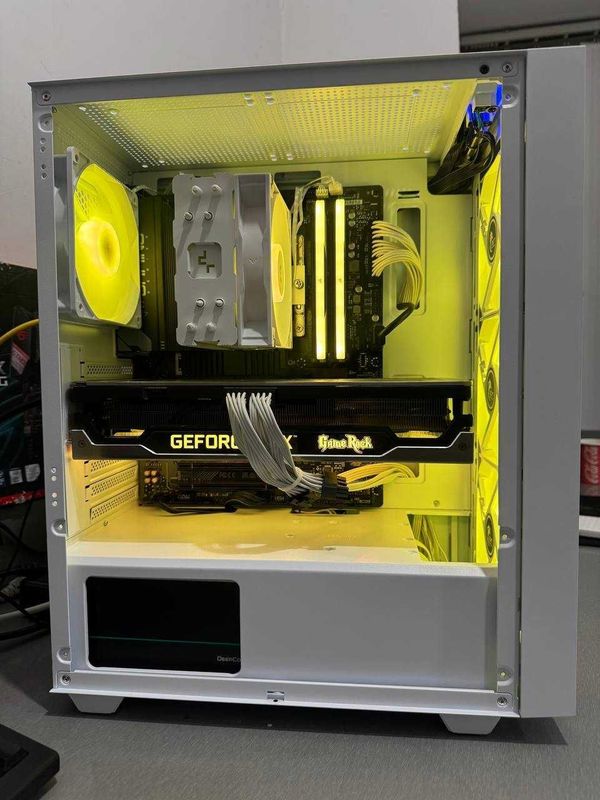 O'yinlar uchun Kuchli DDR5 Kompyuter O'yinlar uchun Kuchli DDR5 Kompyuter