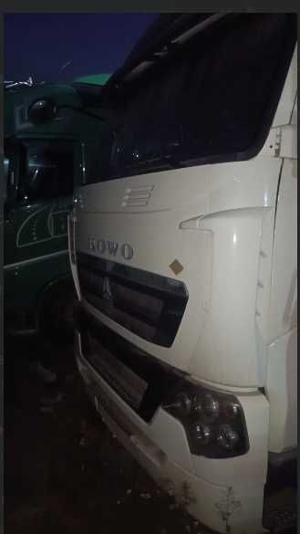 Срочно! 2019 йил. Тягач CNG HOWO T7 430hp, метан, пневмо, ретардер. Срочно! 2019 йил. Тягач CNG HOWO T7 430hp, метан, пневмо, ретардер.