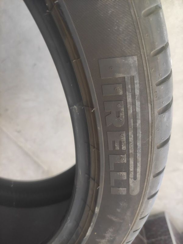 Pirelli p zero 265/40 R22 sotiladi