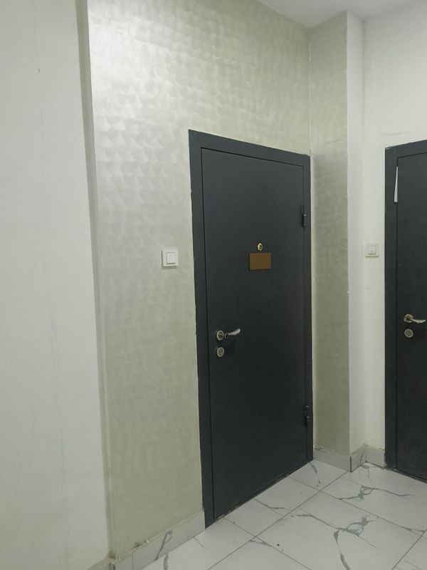 Срочно продаётся своя 2х ком кв 74 м² Срочно продаётся своя 2х ком кв 74 м²