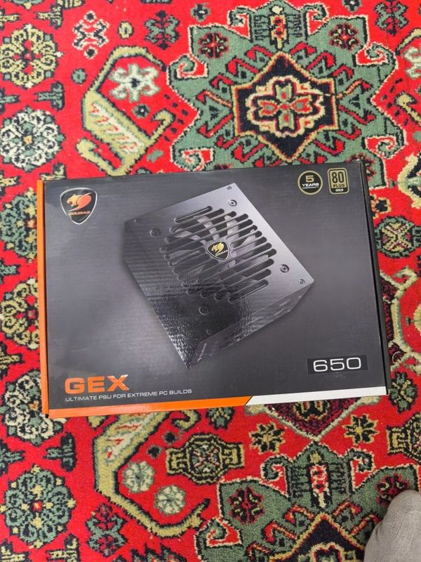 Блок питания Cougar 650W Блок питания Cougar 650W