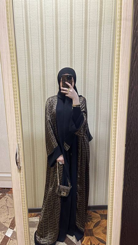 Dubai abaya Sharf bn abaya Dubai abaya Sharf bn abaya