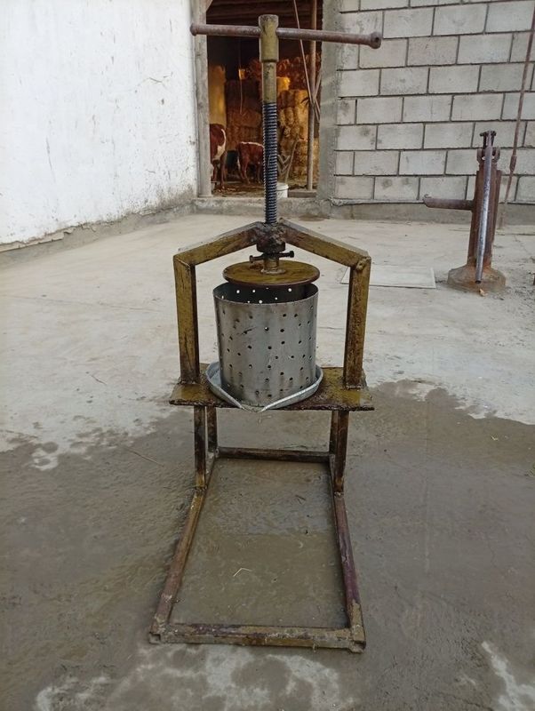 Anor siqadigan. Narxini kelishamz.