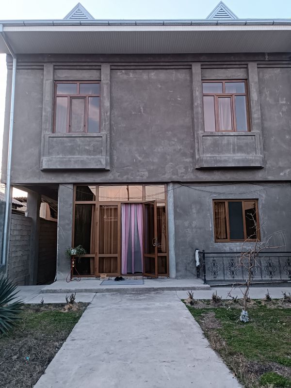 Продаётся свой дом 2-х этажный в МирзоУлугбекском