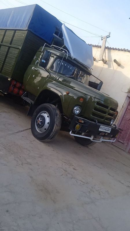 Zil 133 gya (Krokadil ) Zil 133 gya (Krokadil )