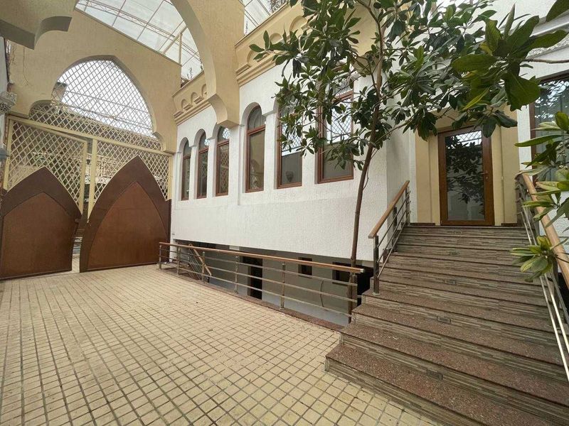 Мирзо Улугбекский район. Продаётся дом на Никитина. 2.2 сотки Мирзо Улугбекский район. Продаётся дом на Никитина. 2.2 сотки