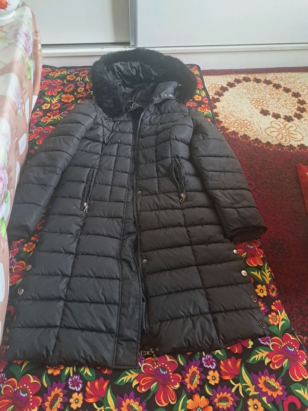 kurtka yaxshi sifatli turkiyaniki razmer XXL kurtka yaxshi sifatli turkiyaniki razmer XXL