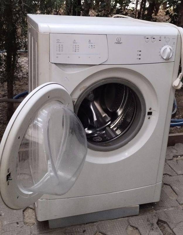 Indesit стиральная машина