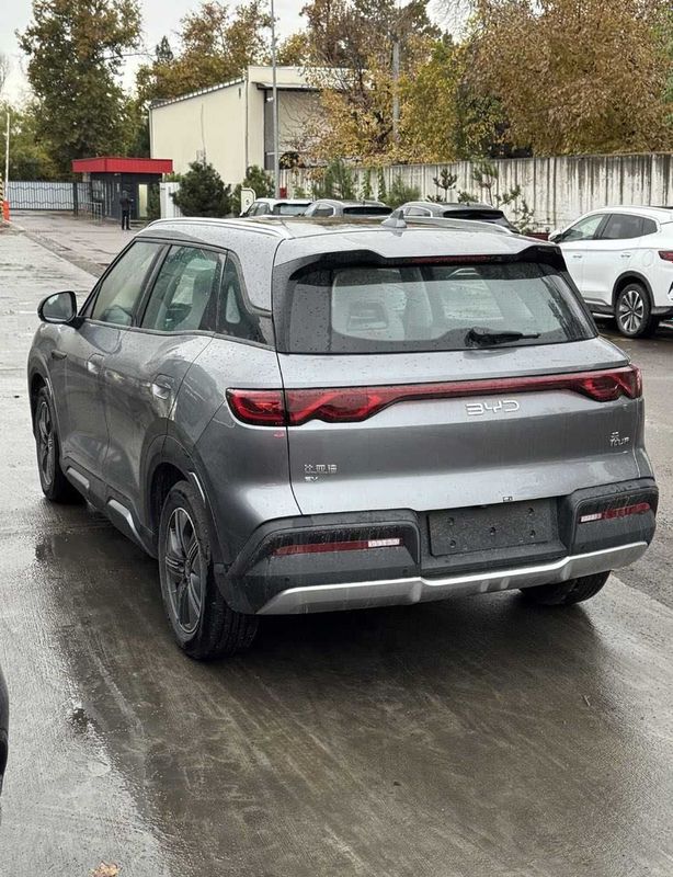 BYD Yuan up dop nasiya savdoga xarid qiling BYD Yuan up dop nasiya savdoga xarid qiling