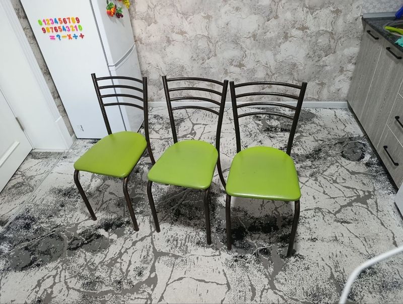 Стул сотилади 6та Стул сотилади 6та