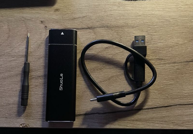 Кейс, переходник для nvme m2 ssd дИСКОВ Кейс, переходник для nvme m2 ssd дИСКОВ