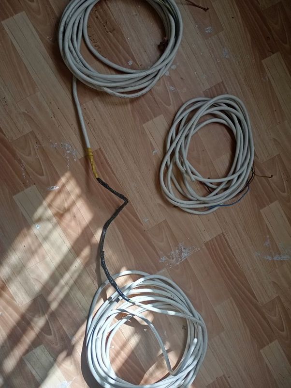 Продам кабель на 3 фазы Продам кабель на 3 фазы