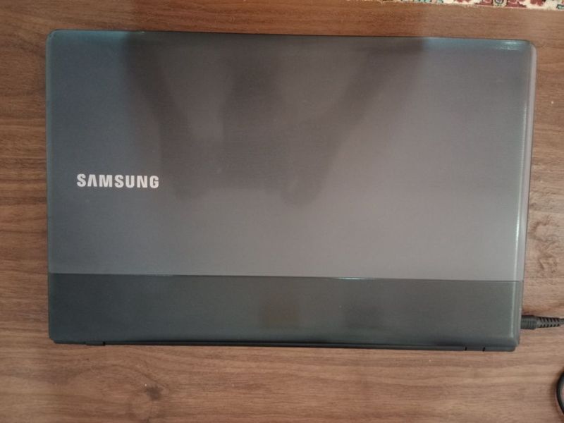 Продам ноутбук Samsung Самсунг