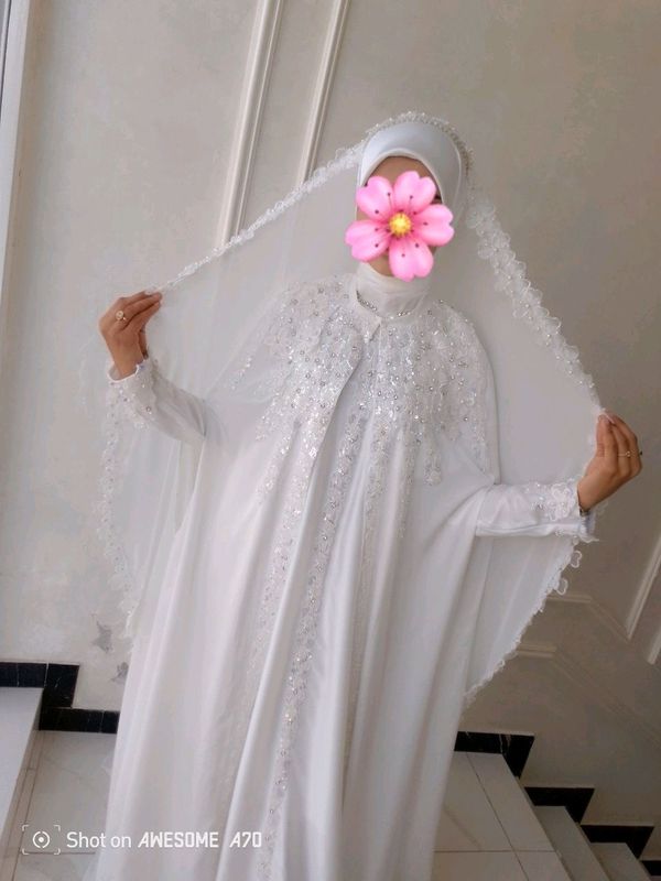 Abayali kelin koʻylak.