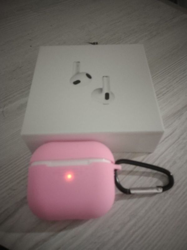 Airpods sotiladi