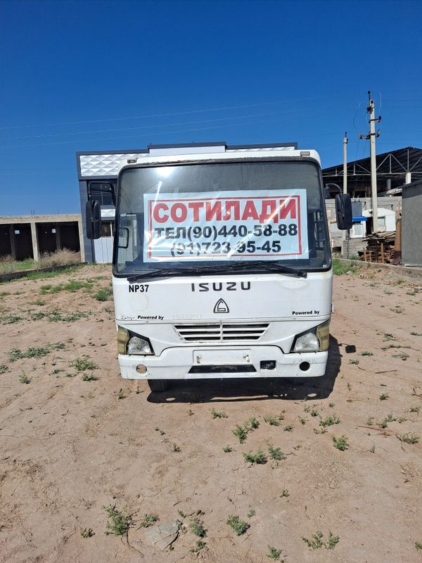 Isuz Aftobus sotiladi Isuz Aftobus sotiladi