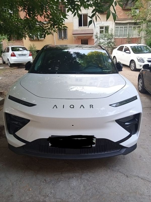 Cherry AIQAR EQ7 Elektromobili Cherry AIQAR EQ7 Elektromobili