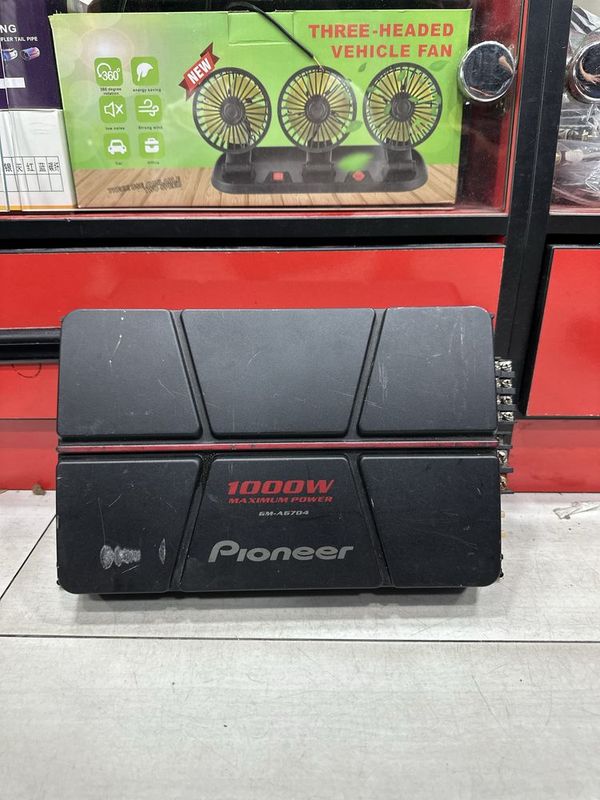 Pioneer 4ta kanalli usilitel Pioneer 4ta kanalli usilitel