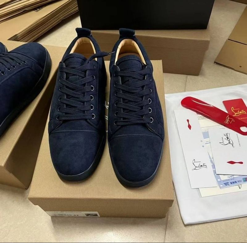 Louboutin с карго Louboutin с карго