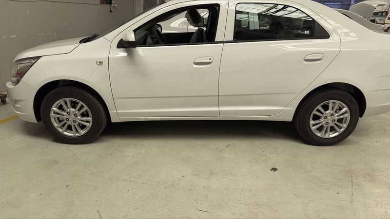 cobalt R4 sotiladi bez probeg