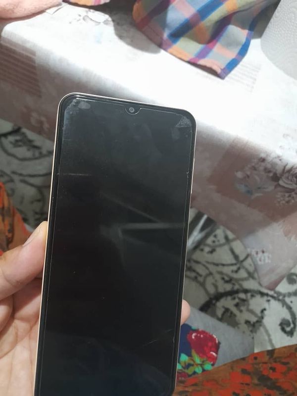 Samsung A 13 yengide Samsung A 13 yengide
