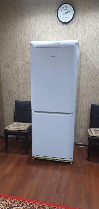 Холодильник hotpoint ariston