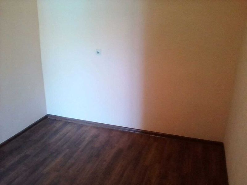Dacha sotiladi 12 sotix