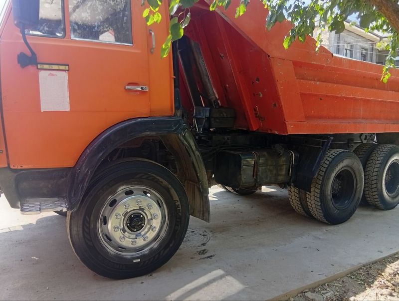 Kamaz sotiladi ishlab turibti moshina