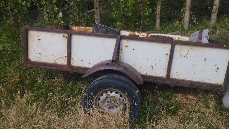 Tez va arzon sotiladi Tez va arzon sotiladi