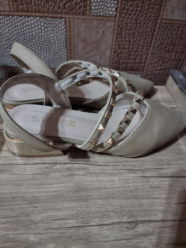 splashnoy sandal