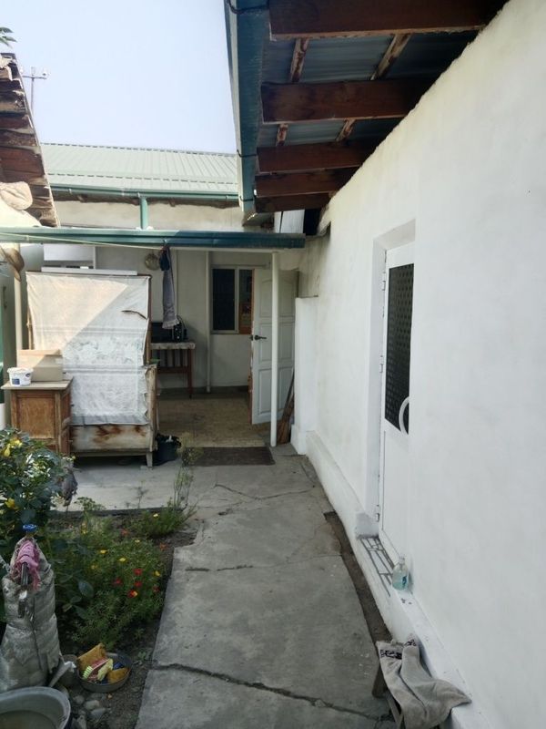 Продается дом ,10 соток Продается дом ,10 соток