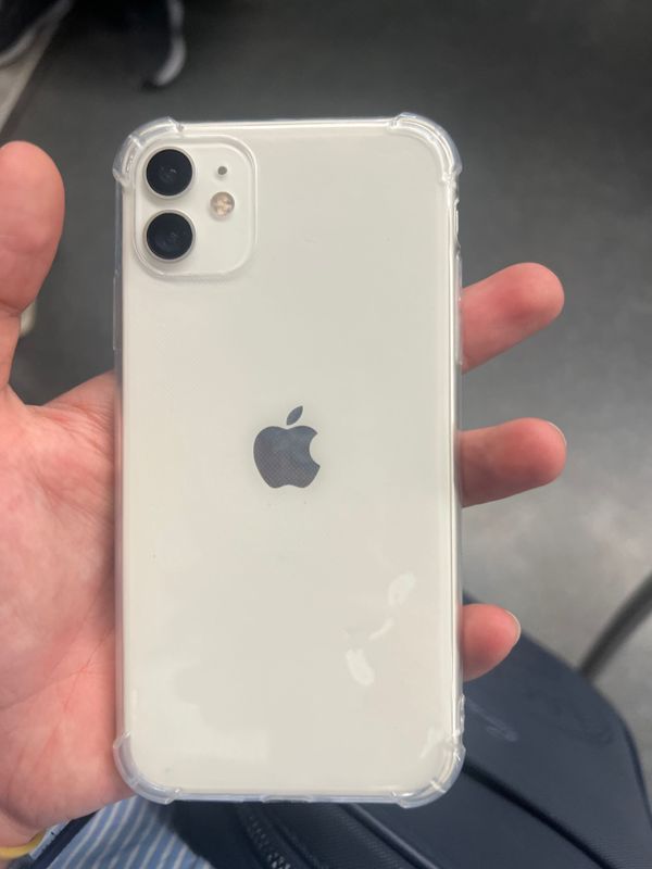 iPhone 11 64 Gb 200$ iPhone 11 64 Gb 200$