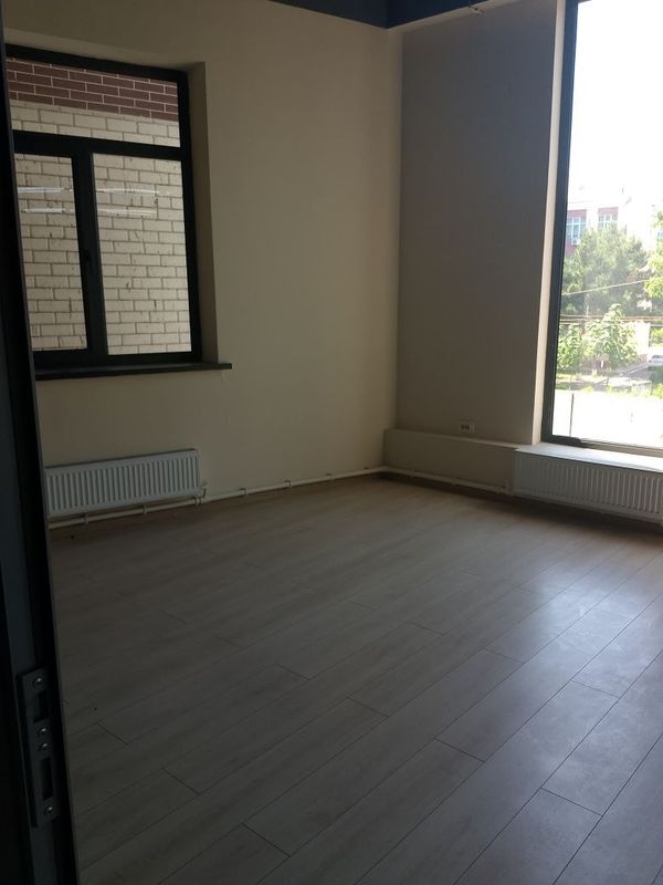 Офисы в бизнес центре 80м²-90м² 2этаж 4кабинета 2линия Юр адреса Офисы в бизнес центре 80м²-90м² 2этаж 4кабинета 2линия Юр адреса