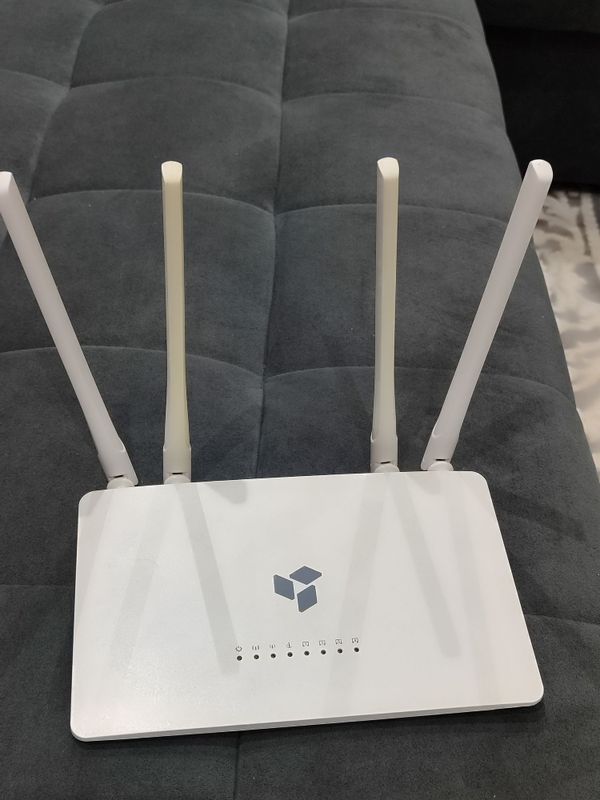 WI FI modem Sotiladi. Xolati Yangi WI FI modem Sotiladi. Xolati Yangi