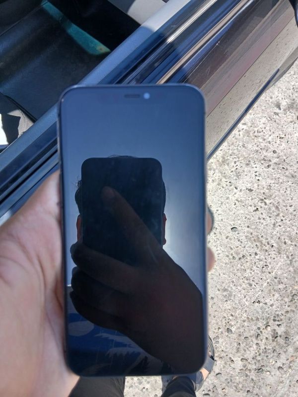 Iphone 11 xs ni puliga Iphone 11 xs ni puliga