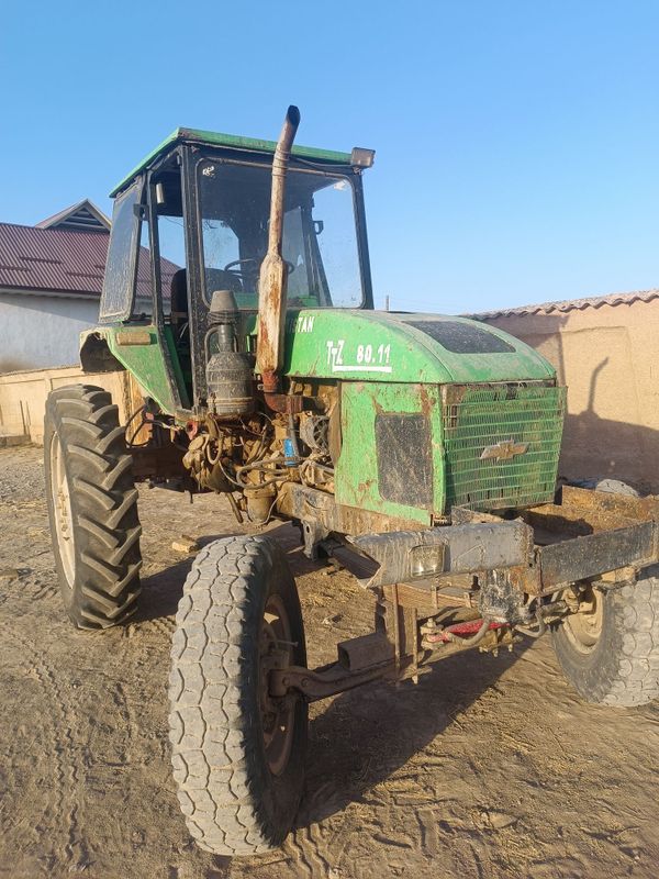 Xachir traktor sotiladi Xachir traktor sotiladi
