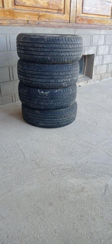 Balonlar sotiladi