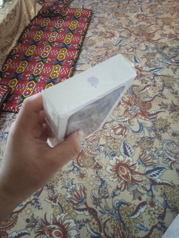 iPhone 16 Dubayski iPhone 16 Dubayski