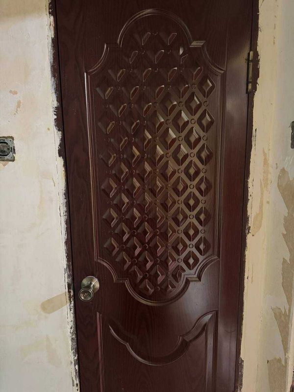 Продается Двери (6 штук) МДФ