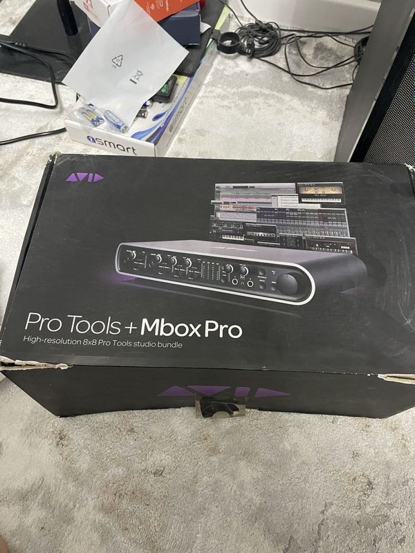 Zvukavoy karta Mbox Protools