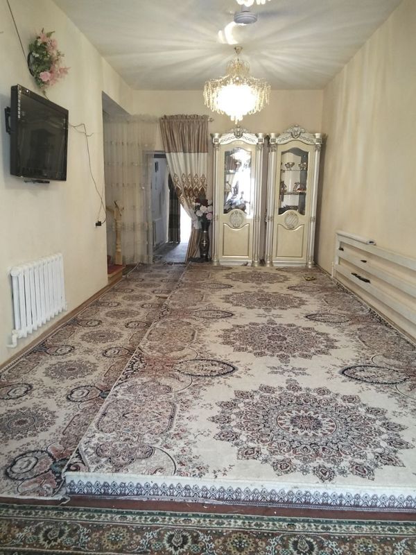 2 этажли ховли жой сотилади 2 этажли ховли жой сотилади