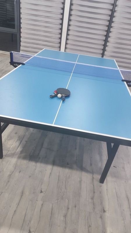 Tennisni stol ping pongga qiziqadiganlar uchun Tennisni stol ping pongga qiziqadiganlar uchun