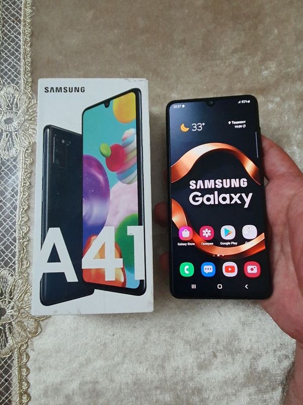 Srochna sotiladi Samsung Galaxy A41 4/64Gb Original Karobka dakument Srochna sotiladi Samsung Galaxy A41 4/64Gb Original Karobka dakument