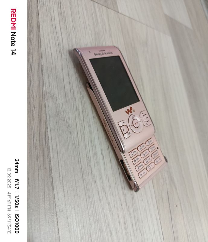 Sony Ericsson w595 имей 30 кунлик