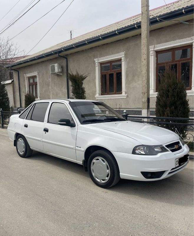 Nexia 2 2014 Varyandga sotiladi