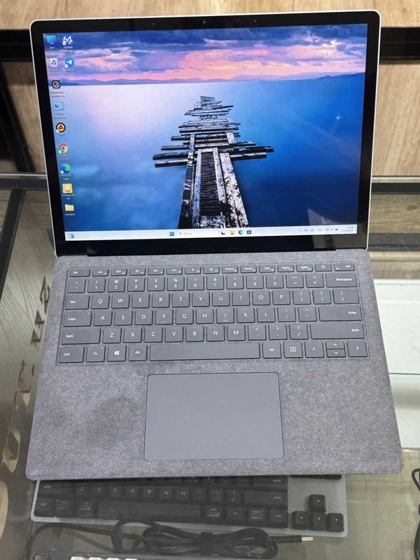 Microsoft surface laptop 3 Core i7-1065G7 ram 16 ssd 512 Microsoft surface laptop 3 Core i7-1065G7 ram 16 ssd 512