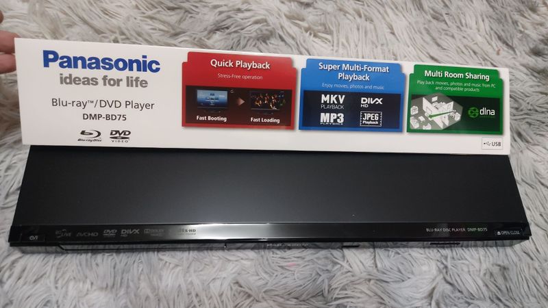 DVD Panasonic новый