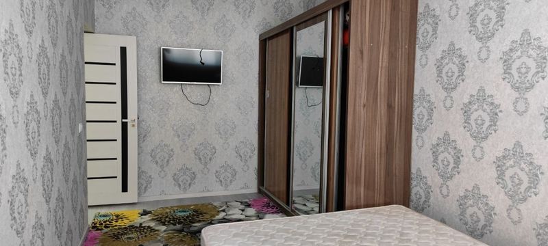 Спальни гарнитур сотилади
