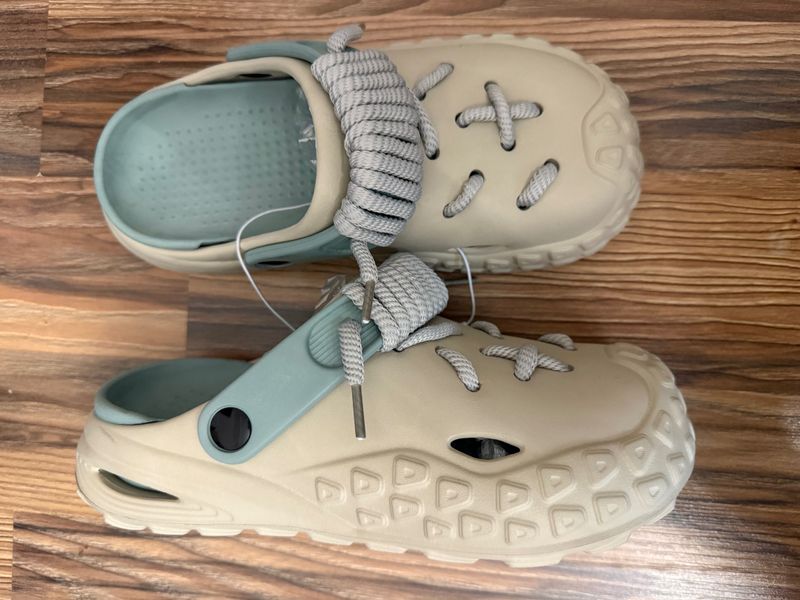 Классные кроксы (crocs) Avengers, они же Мстители Классные кроксы (crocs) Avengers, они же Мстители